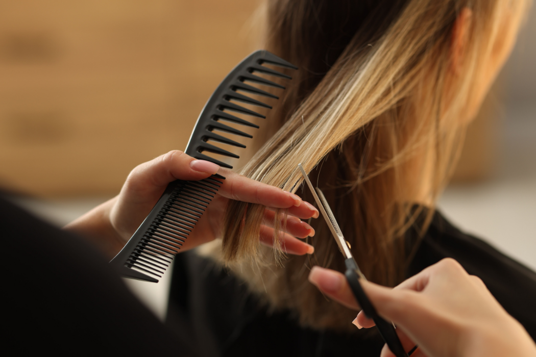 The Evidence-Based Guide to Protecting Hair During a Transformation